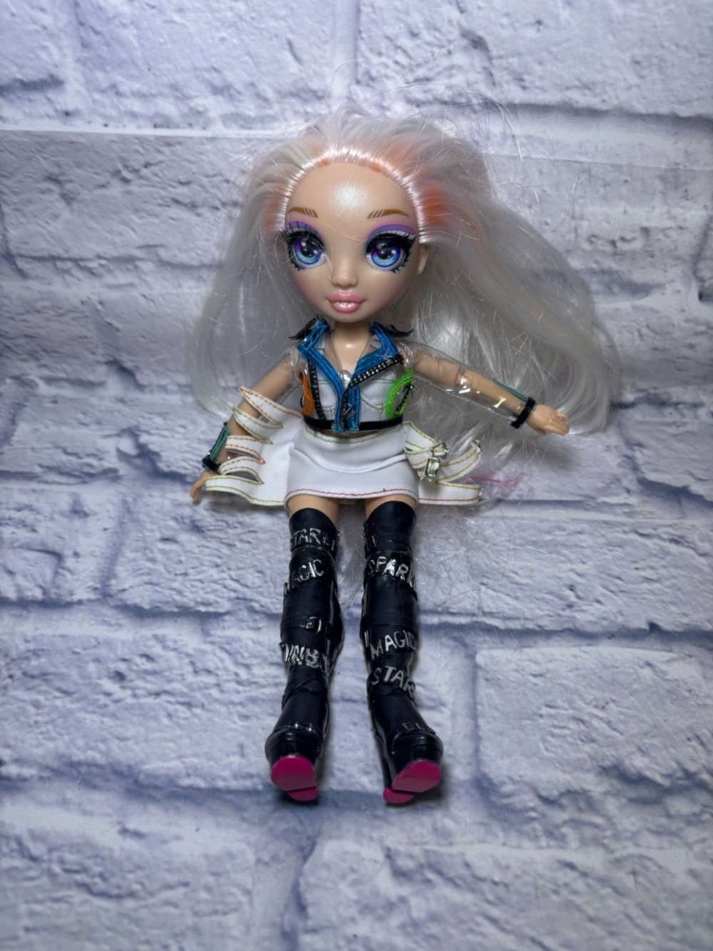Rainbow High Fashion Dolls Set of 3 Jewel Richie River Kendall Amaya Raine MGA - Picture 5 of 7